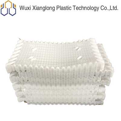 La tour de refroidissement de distribution d'eau chaude de R remplit suffisance de PVC de nid d'abeilles de 1520mm 500mm