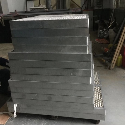 Auvents d'admission de fenêtre de prise d'auvent d'entrée d'air de PVC 0.6mm 82-85mm