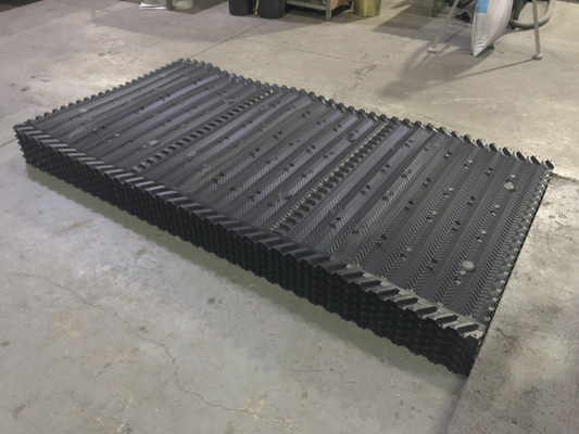 type accrochant supplémentaire feuille 16mm de tour de refroidissement par l'eau de 1250X2400mm de PVC